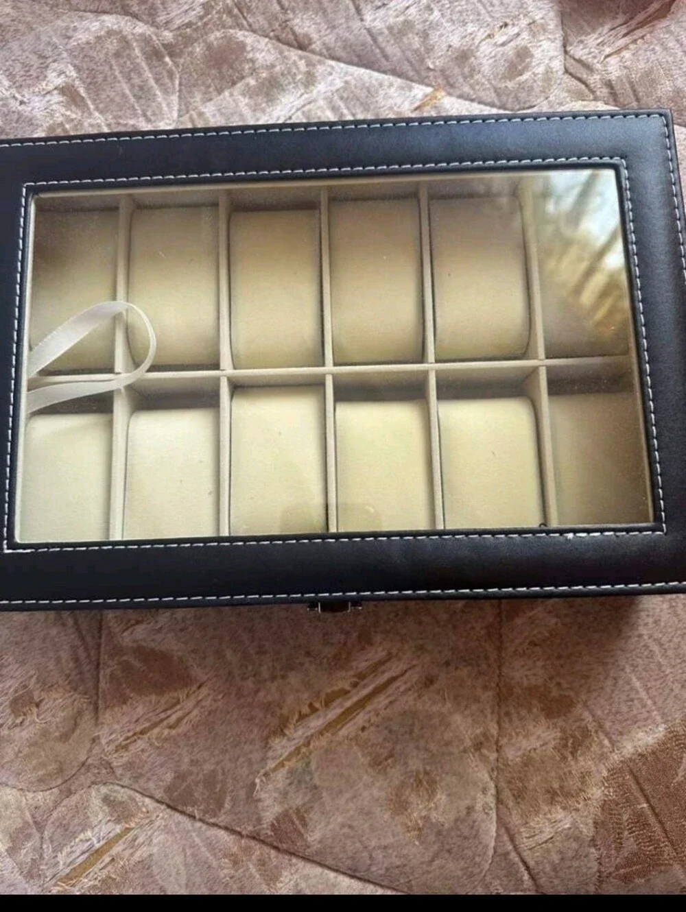 Men's Metallic Watch Organizer Case - Silver